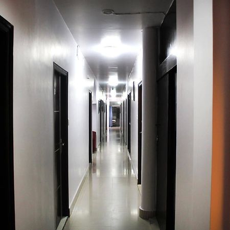 Hotel Rajmandir Faridabad Exteriér fotografie